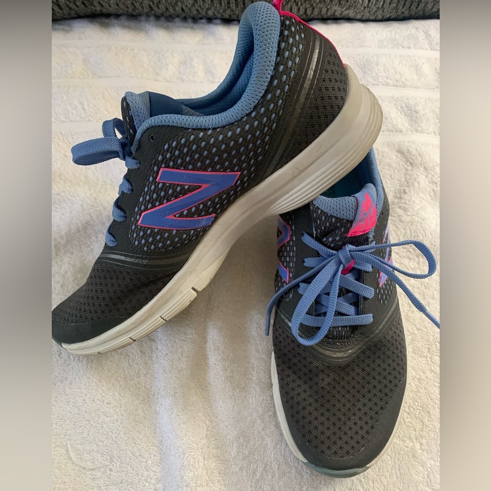 New Balance 711 Running Shoes Mesh Style #WX711SP Womens Size 9